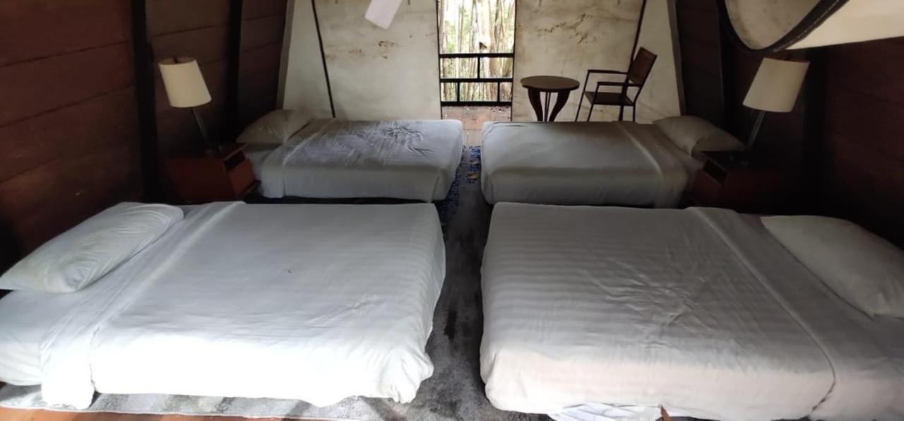 Seribu Batu Songgo Langit Resort & Camp Bantul Esterno foto