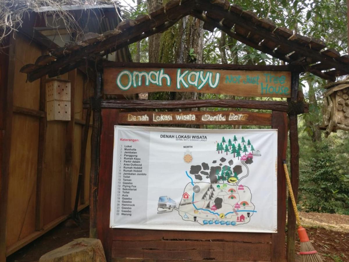 Seribu Batu Songgo Langit Resort & Camp Bantul Esterno foto